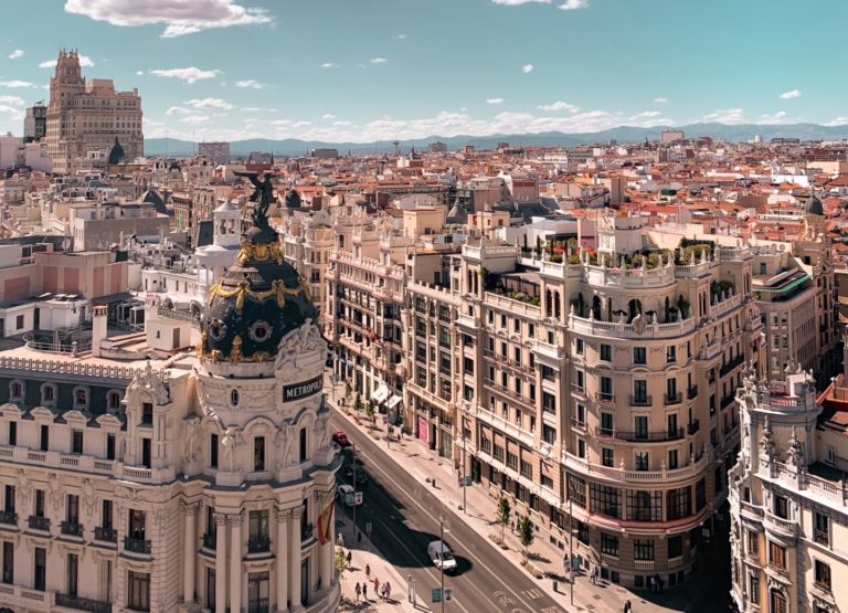 Spanien testet 4-Tage-Woche für zwei Jahre