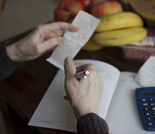 Gewerkschaften gehen für die Kaufkraft auf die Strasse