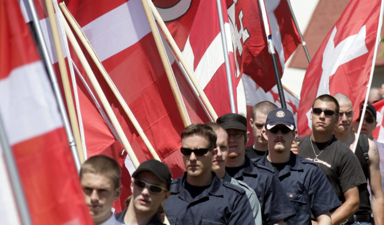 Die gefährliche Nähe der SVP zum Rechtsextremismus