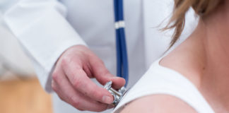 Jede fünfte Person geht wegen den hohen Kosten nicht mehr zum Arzt