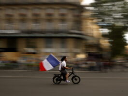 Vereinte Linke wird stärkste Kraft in Frankreich