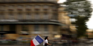 Vereinte Linke wird stärkste Kraft in Frankreich