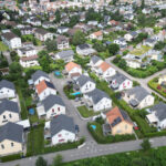 SCHWEIZ, WOHNUNGEN, WOHNQUARTIER, WOHNUNGSMARKT, WOHNRAUM, WOHNSIEDLUNG, EINFAMILIENHAUS, EINFAMILIENHAEUSER, SOLARANLAGE, PHOTOVOLTAIK, IMMOBILIEN