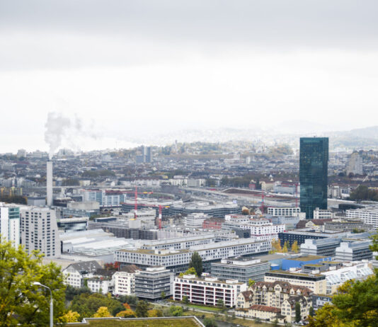 Kanton Zürich: Weniger Steuern für Konzerne – Bevölkerung zahlt Rechnung