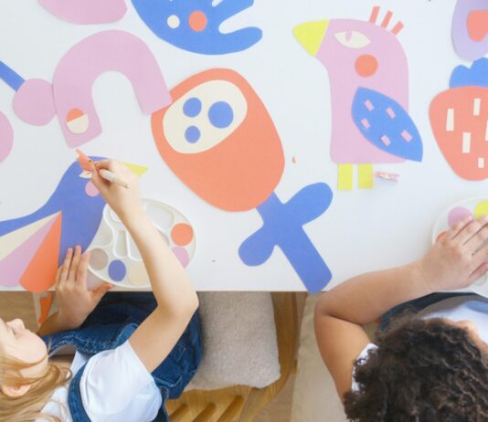 Familien in der Schweiz haben die höchsten Kita-Kosten