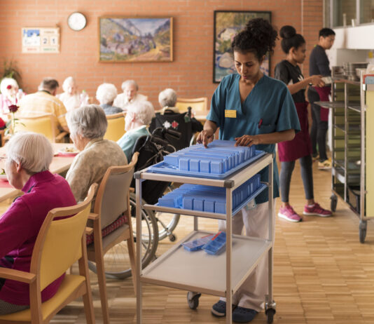 Service-citoyen-Initiative: Massive Benachteiligung für Frauen