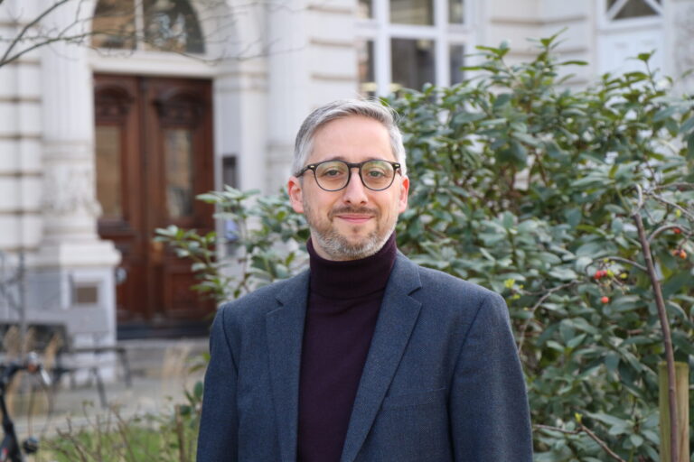 Manuel Puppis: «Ein Online-Newsangebot oder Inhalte, die nicht im traditionellen Radio und TV schon ausgestrahlt würden, wären nicht mehr möglich.»