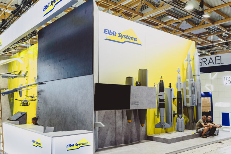 Schweizer Unternehmen liefert Lasertechnik an Elbit Systems