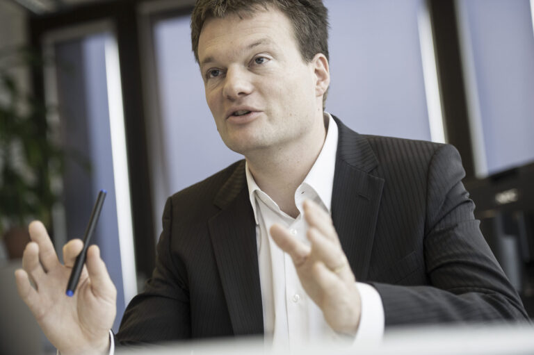 Reto Knutti: «Es muss schneller vorwärts gehen bei der Reduktion von Treibhausgasemissionen und es braucht auch mehr finanzielle Investitionen.»