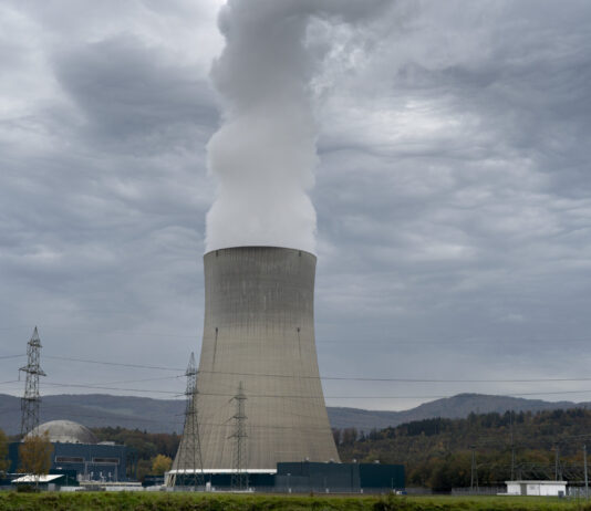 Atomkraft: Billiger Strom auf Kosten der Zukunft