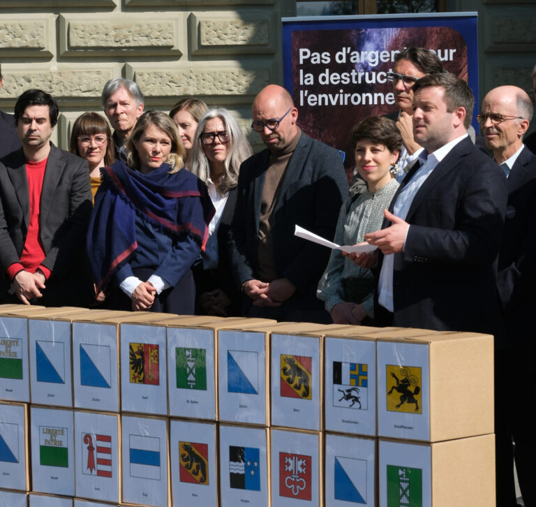 Finanzplatz-Initiative: 143’000 Unterschriften eingereicht